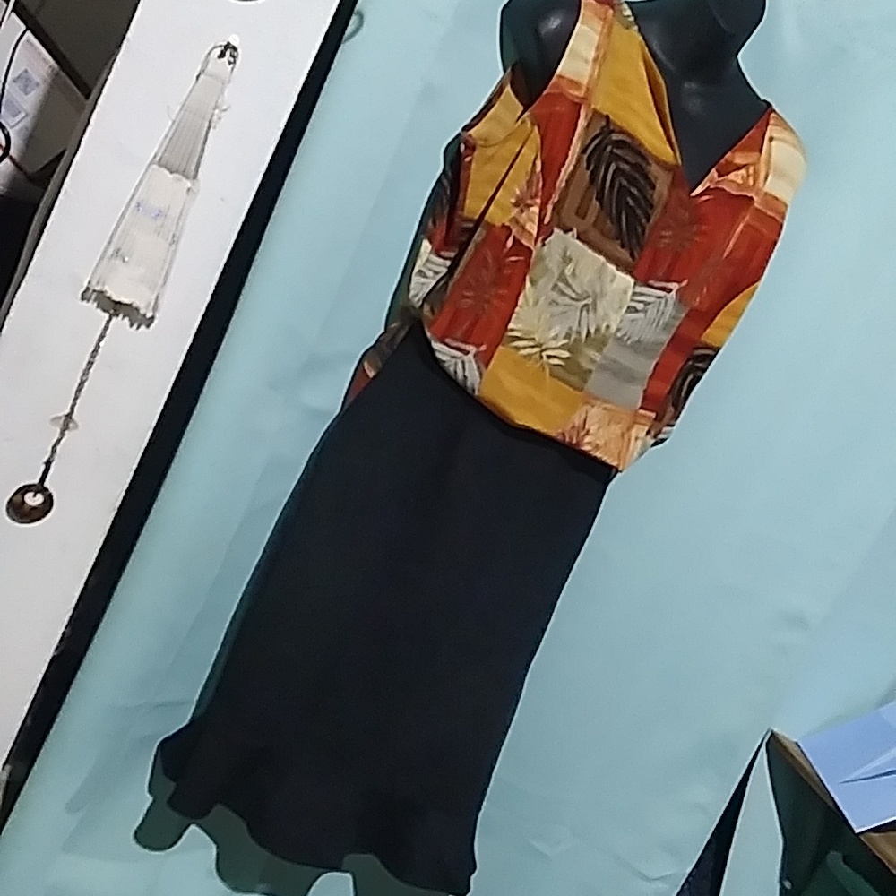 MESSINI Set includes shoes sizes large skirt blouse